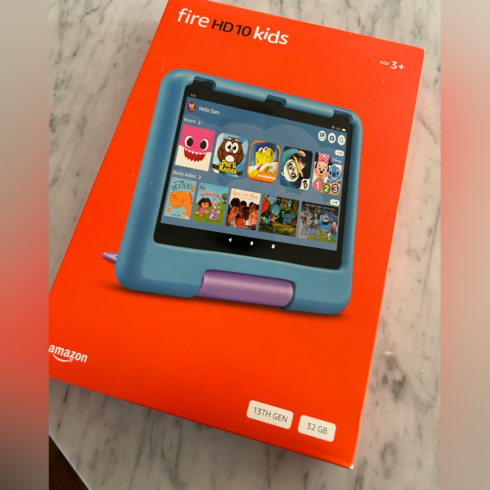 NWT Amazon Fire Tablet HD10